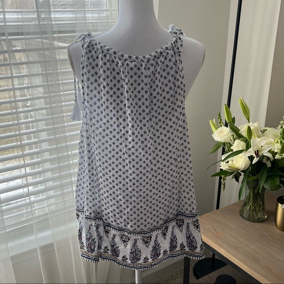 OLD NAVY - Adjustable tank top - Picture 2 of 4